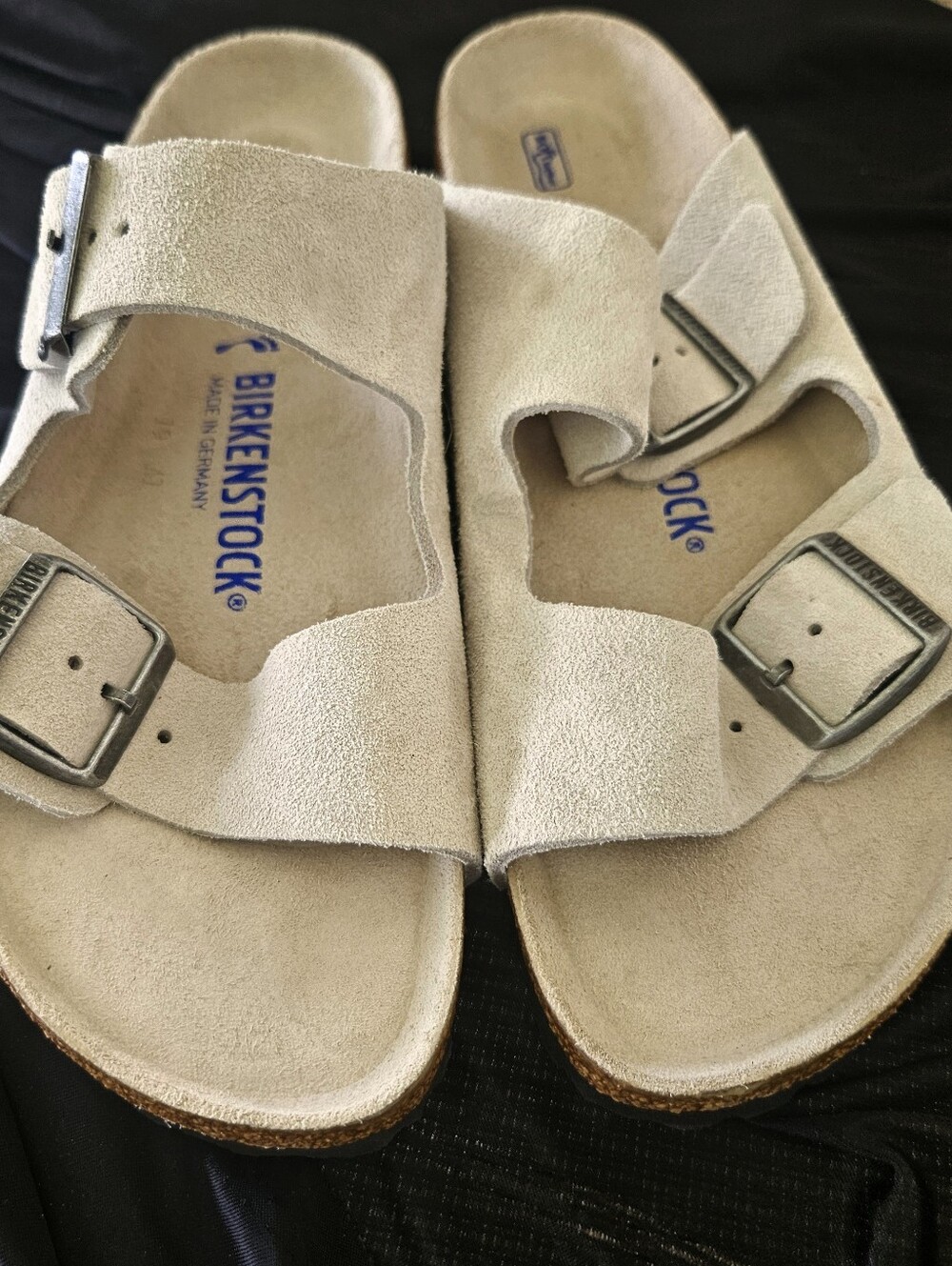 BIRKENSTOCK SANDALS, NWOT, Suade Birkenstock Shoes